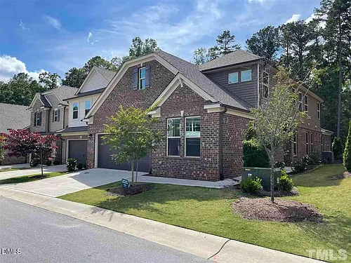 811 Rymark Ct Photo 1