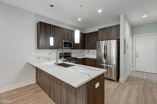 2813 W Belmont Ave #311 Photo 1 2813 W Belmont Ave #311 Photo 1
