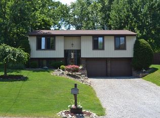 54 Rolling Rd, Cranberry Township, PA 16066