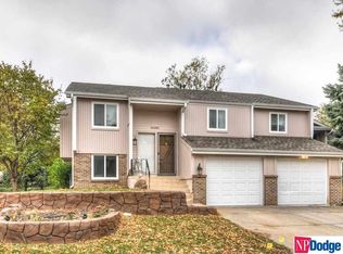 10485 Ruggles Plz, Omaha, NE 68134