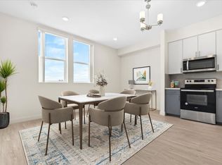 8521 S Sepulveda Blvd APT 308, Los Angeles, CA 90045