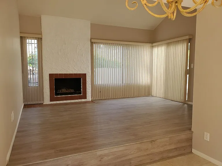 1504 Bobwhite Ln — Photo 4