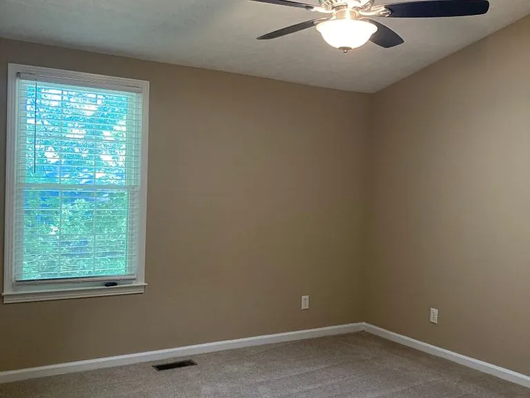 108 Lakebrink Dr — Photo 10