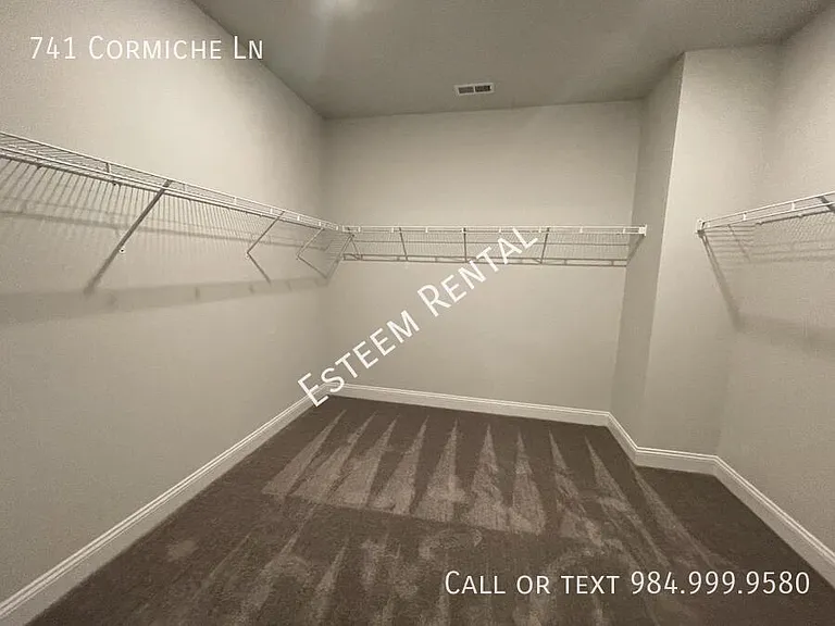 741 Cormiche Ln — Photo 20