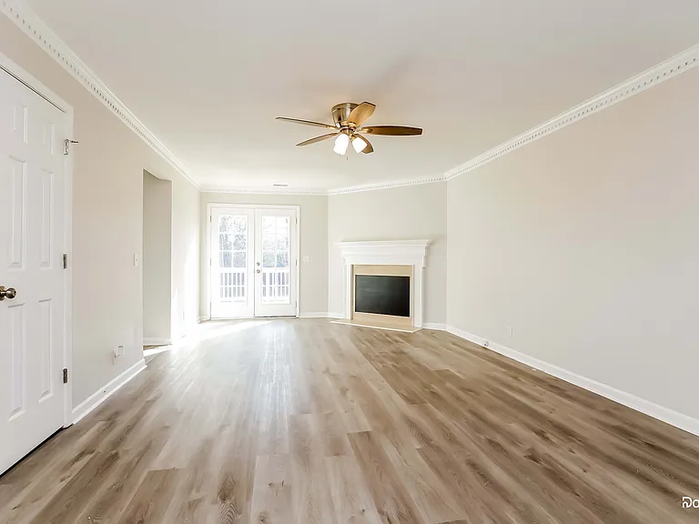 3521 Daisy Trl — Photo 6