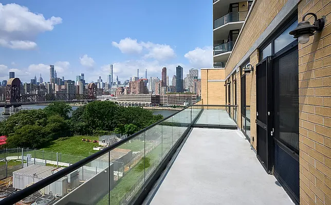 Rented by Sterling Realty Solution Inc | media 10