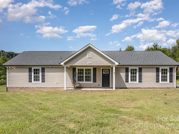 3018 Potter Rd S, Waxhaw, NC 28173