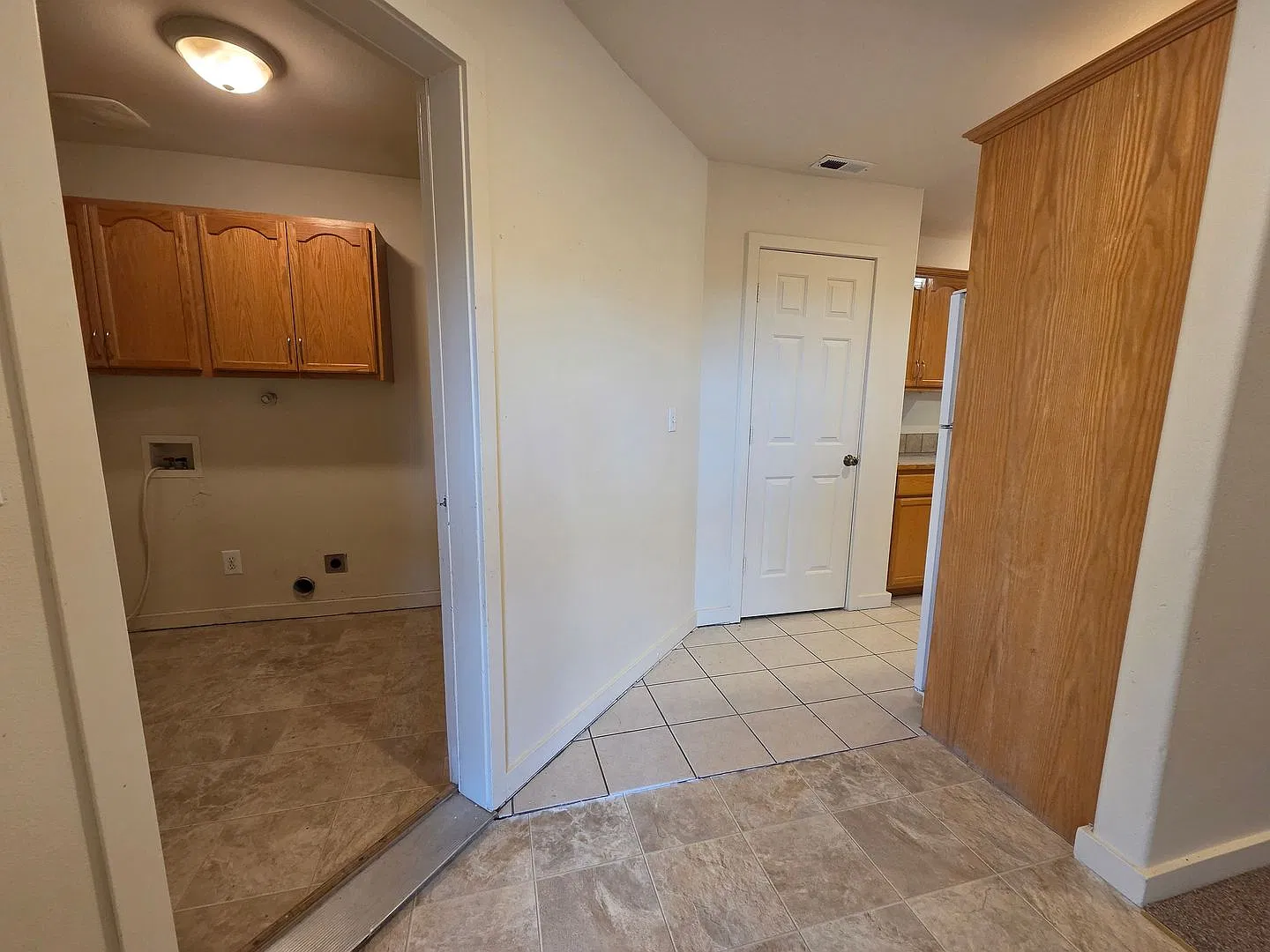 5912ab — Photo 3