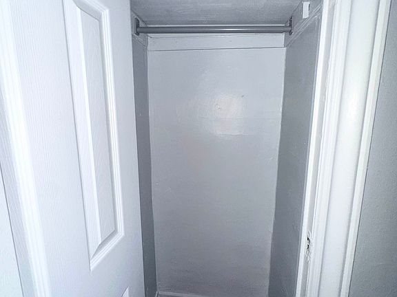 2nd image of 1077 New York Ave Unit 6