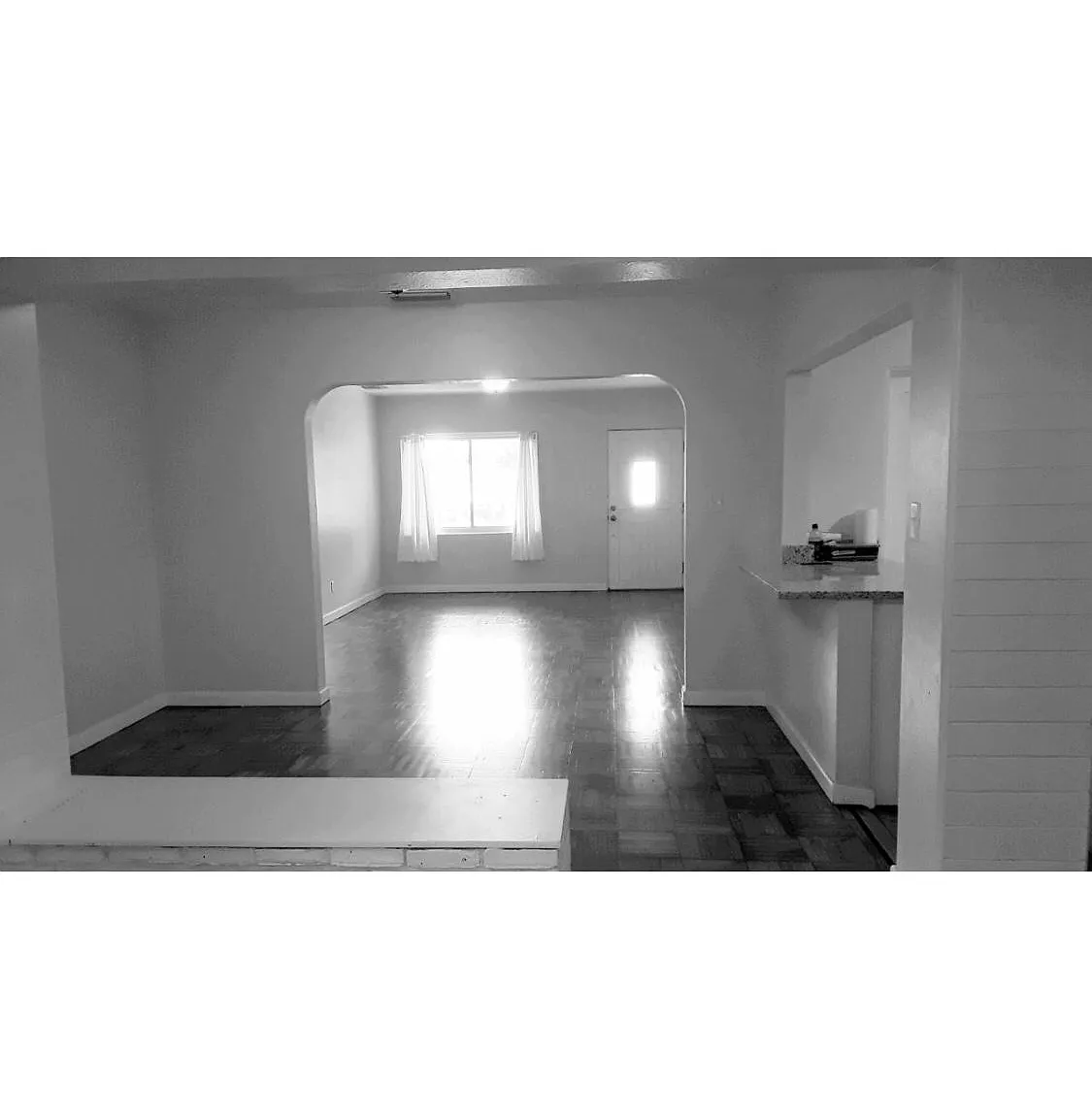 2 bed, 1046 sqft, $2,100 — Photo 3