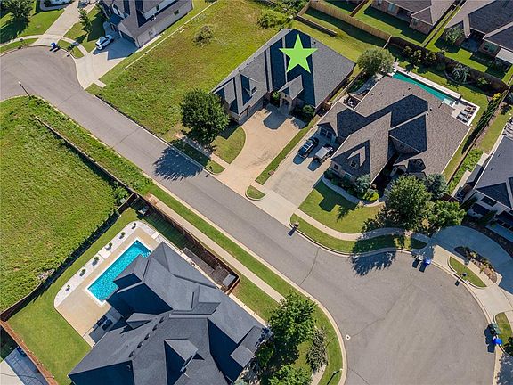 2nd image of 3009 Cordova Ct