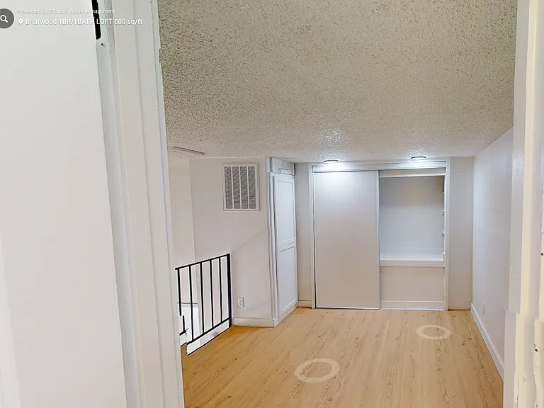 The Briarwood Apartments — Photo 23