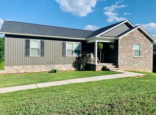 491 S Glen Rd, Maynardville, TN 37807