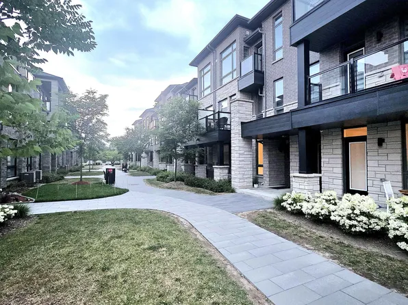 9450 The Gore Rd #55, Brampton, ON L6P 4P9