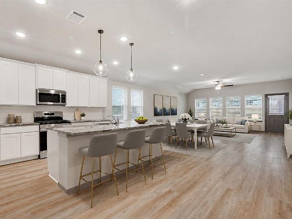 5th image of 3410 Rolling River Dr