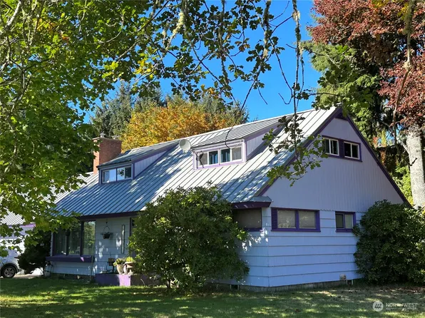 551 G Street, Forks, WA 98331