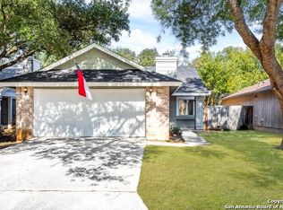9527 Bowen Dr, San Antonio, TX 78250