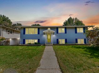 2414 University Ave, Williston, ND 58801