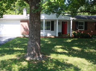12301 Francine Dr, Saint Louis, MO