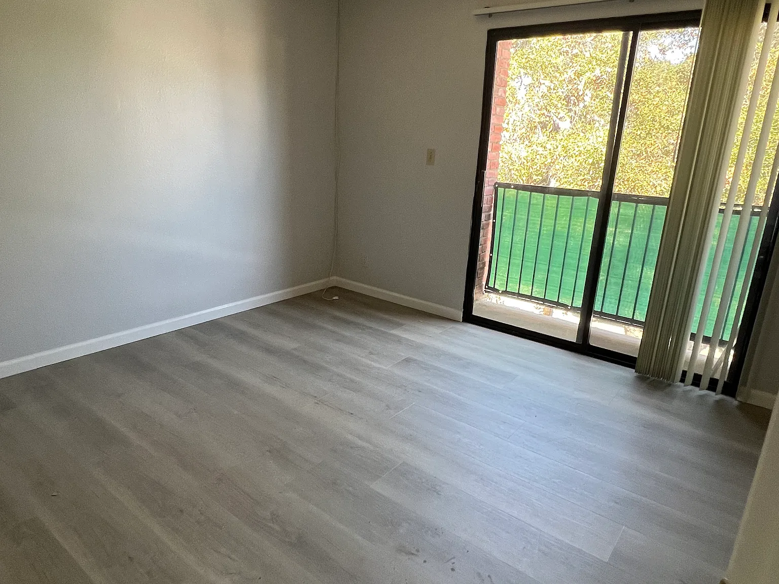 520 W Doran St — Photo 4