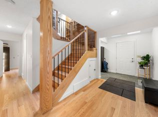 667 Fairway Dr, North Vancouver, BC V7G 1Z5