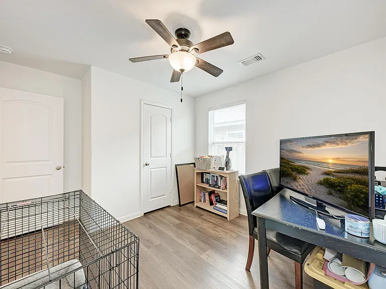 132 Maywood Ln — Photo 28