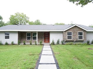 2603 Stoney Brook Dr, Houston, TX 77063