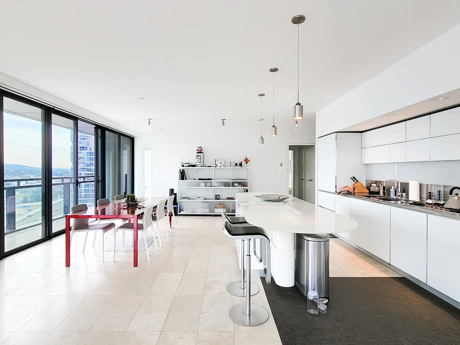 Jameson House — Photo 4
