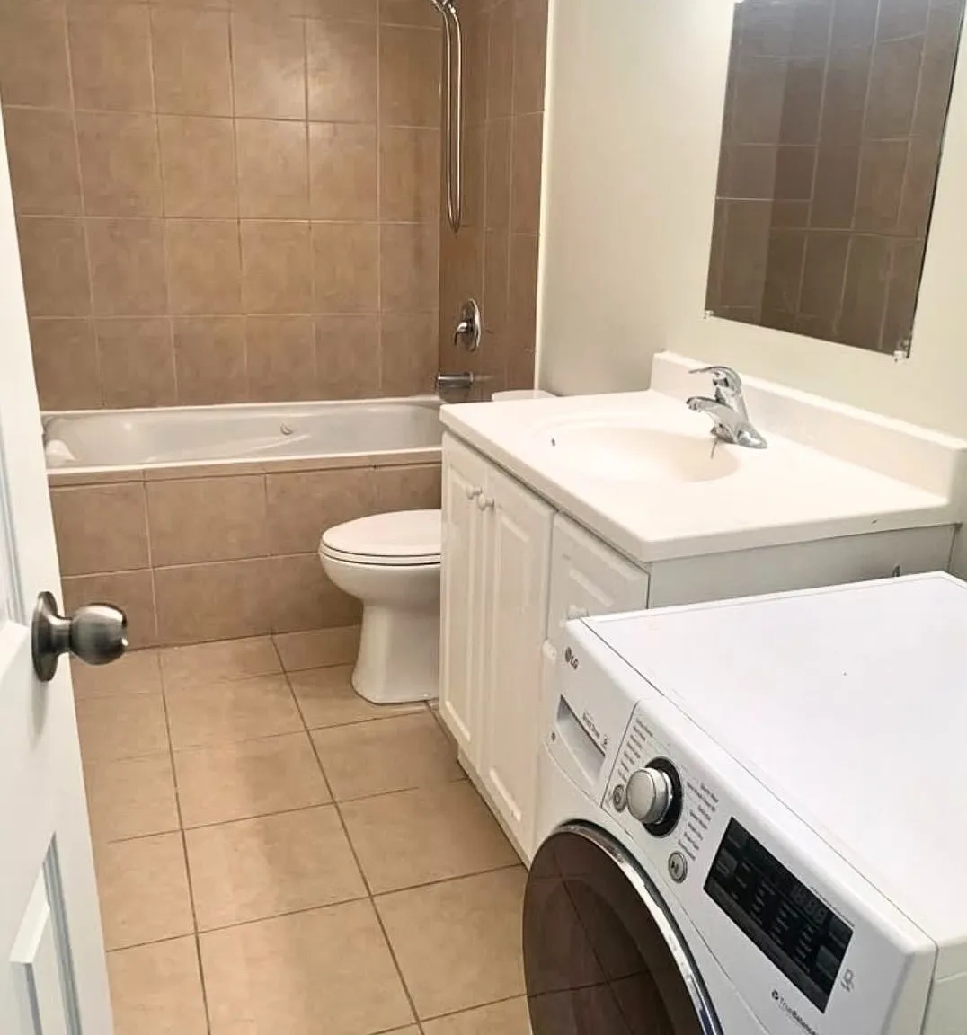 2 bed, $2,500 — Photo 2