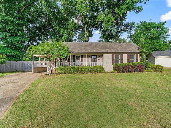 2nd image of 313 Fernway Cv