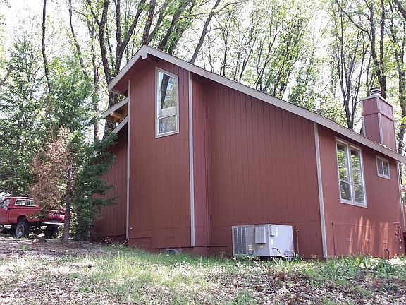 3rd image of 13610 Lightning Tree Rd