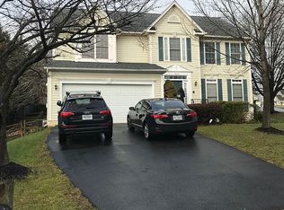 46392 Woodlake Pl, Sterling, VA