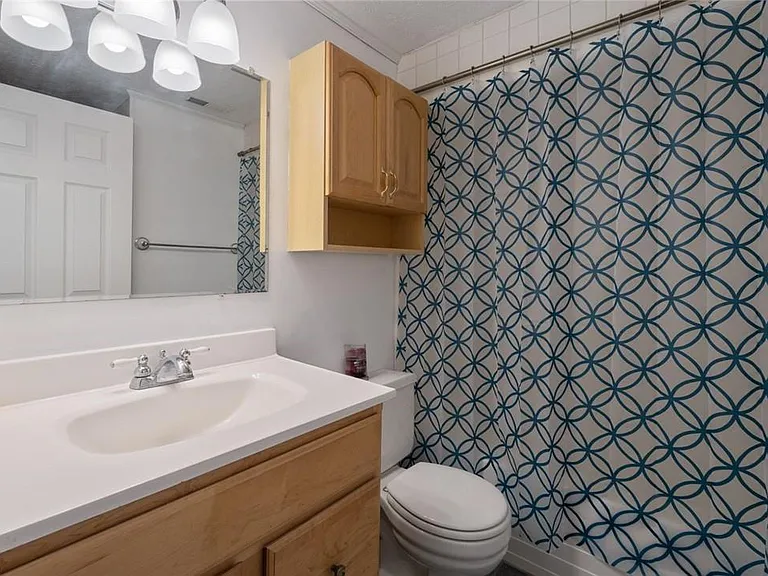 8906 Trotter Ln — Photo 10