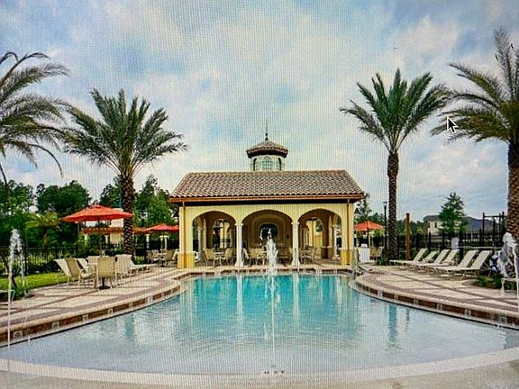 2nd image of 3039 Lucena Ln