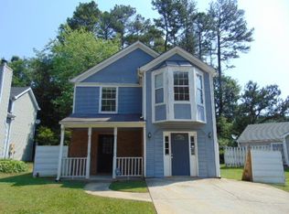 852 Ashley Ln, Stone Mountain, GA 30087