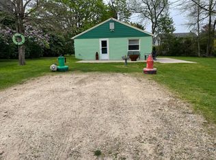 83 Neptune St, Jamestown, RI 02835