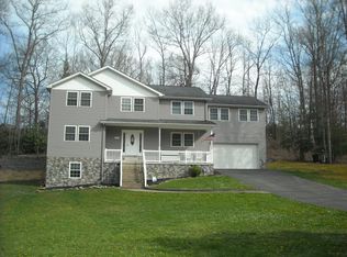 24 Longspur Way, Beckley, WV 25801