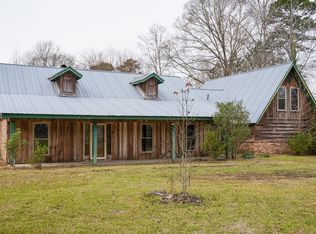 34 Walters Rd, Ellisville, MS 39437
