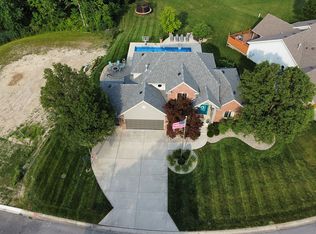 131 Deer Cliff Run, Fort Wayne, IN 46804