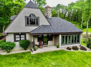E13308 Suekay Dr, Merrimac, WI 53561