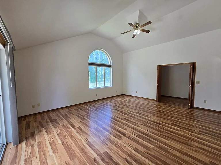 4423 S Sharron Ct — Photo 12