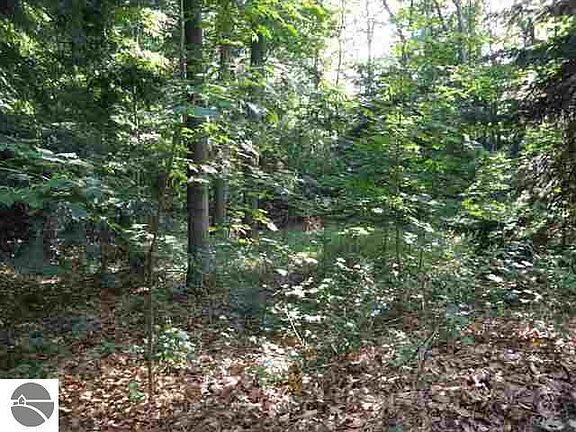 3rd image of 0 Shipman Rd