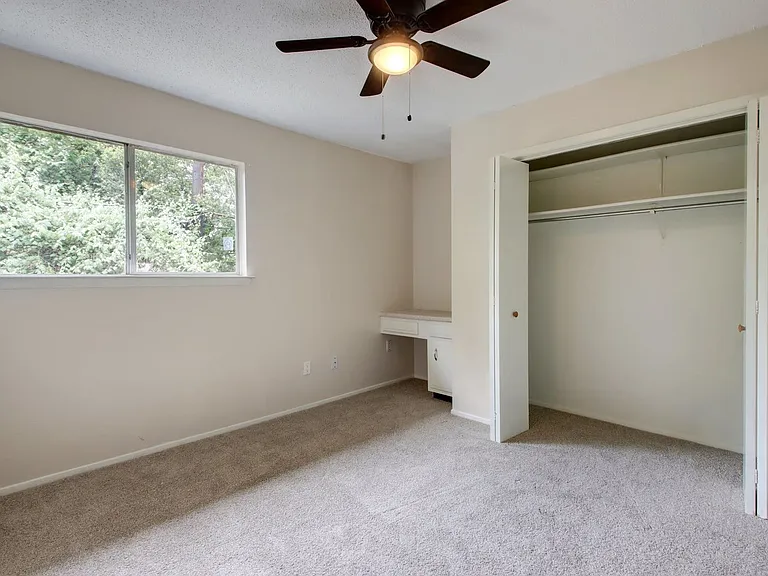 13185 Mill Stone Dr — Photo 23