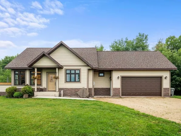 410 Dakota Ct, Woodville, WI 54028