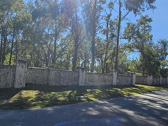 4th image of Piermaj Ln