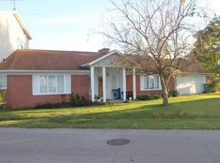 126 S Angle St, Dunkirk, IN 47336