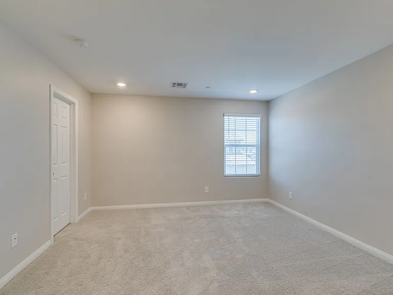 2604 Ercolano St — Photo 33