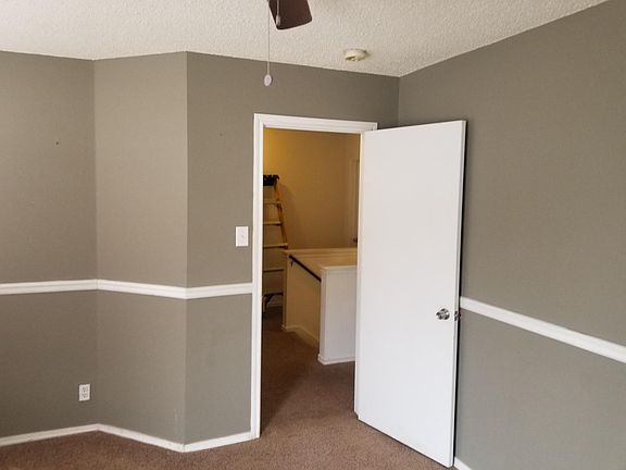 3rd image of 3607 Candlehill