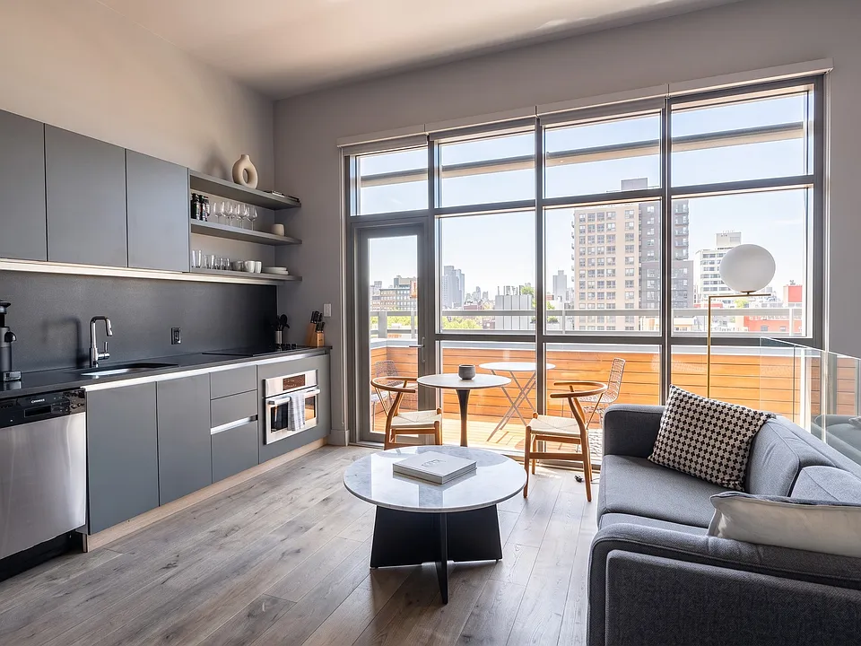 119 Orchard St #Penthouse 4