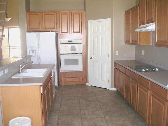 5th image of 1344 Peden Court